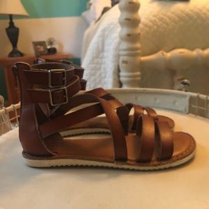 American Eagle Brown Strappy Sandals